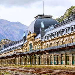 LA JACETÀNIA. CANFRANC I LA...